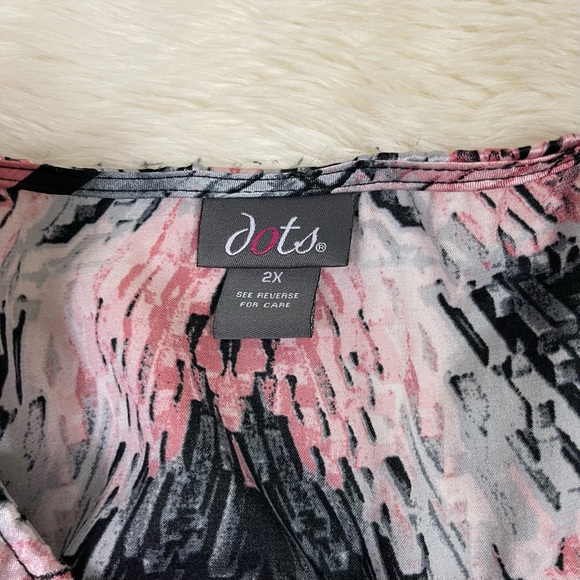 Y2K Silky Abstract Poncho - Picture 10 of 12